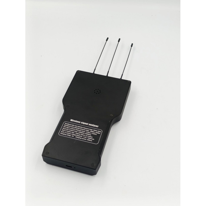 Детектор жучків ATB-JC01 визначає джерела Wi-Fi, Bluetooth і TAG-сигналів, аналізує їх потужність, частоту і MAC-адреси.